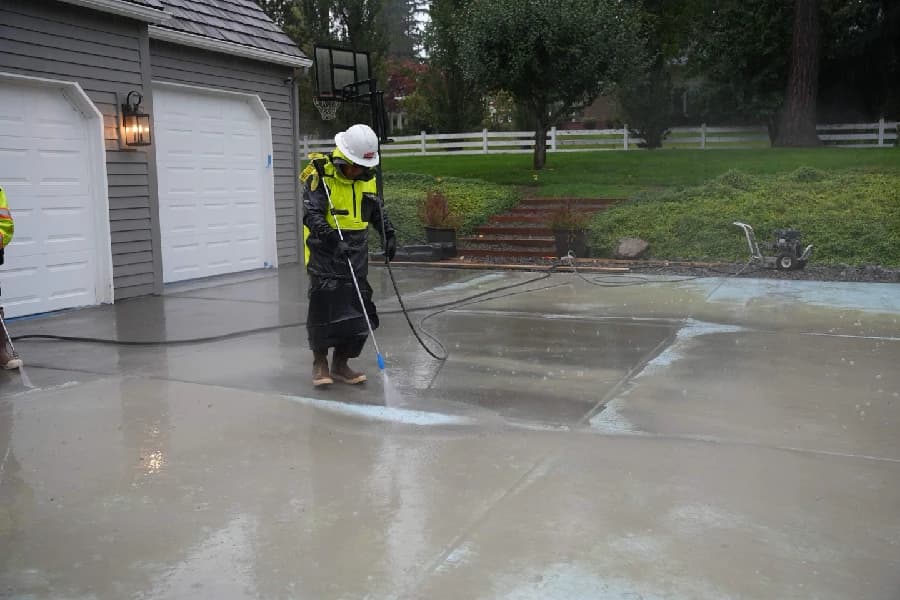 Dustless Blasting work in the Puget Sound region