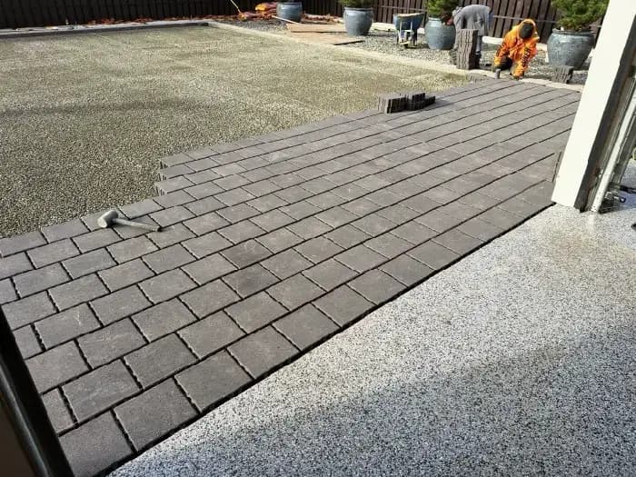 Pervious Pavers Driveway - Image 6