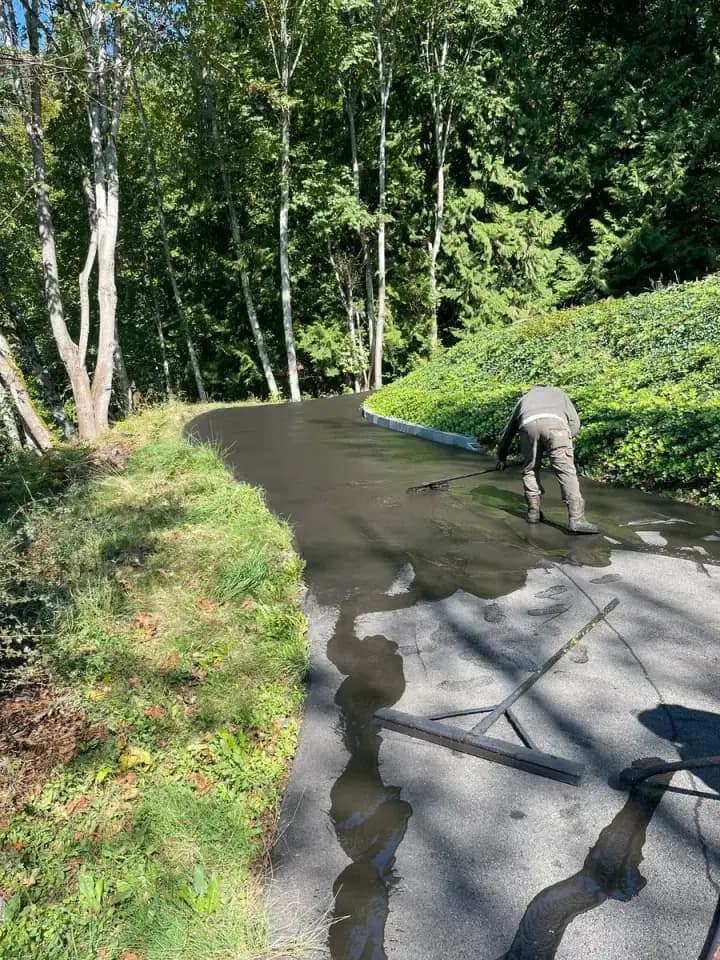 Professional sealcoating process in King & Snohomish County