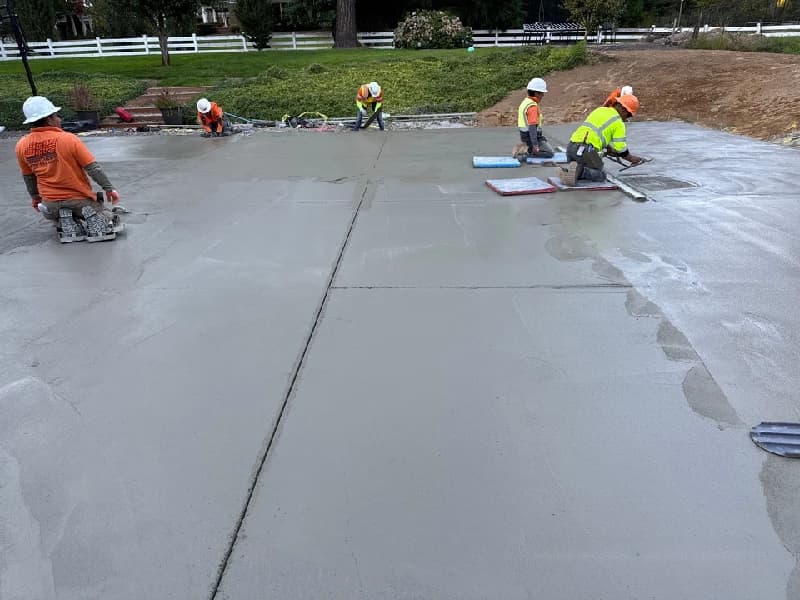 Sand Finish Concrete Driveway & Power Wash - Woodinville - Image 3