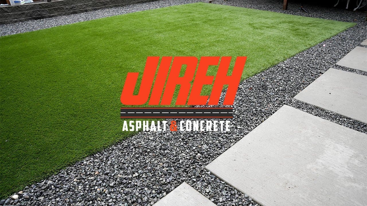 Synthetic Turf & Concrete Walkway